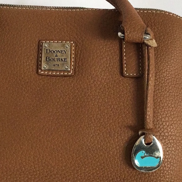 🔥🔥TAKE 30% OFF LIST 🔥🔥.  Dooney & Burke.                 Small Satchel - Picture 3 of 6